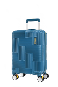 american tourister velton review